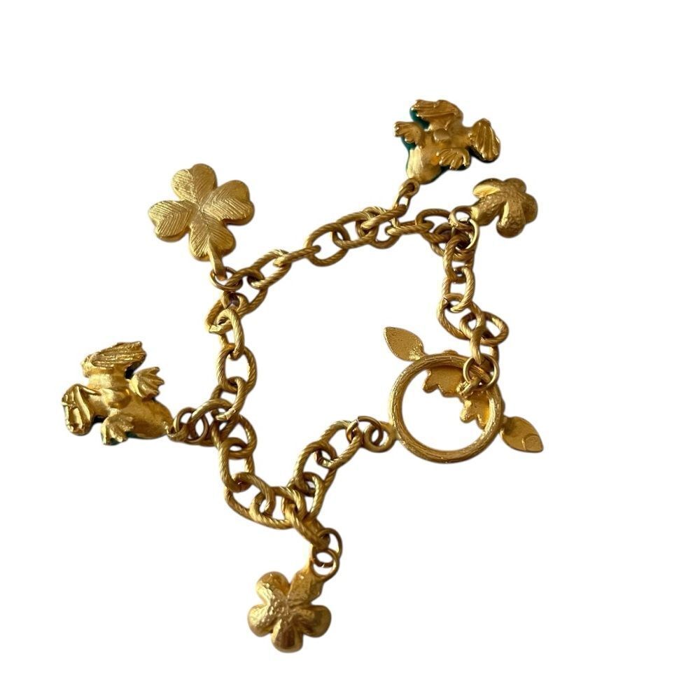Matte Gold Enamel Flowers Frogs Charm Bracelet - Picture 6 of 7